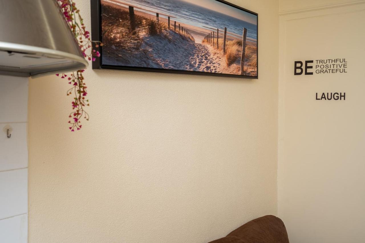 Cozy One Bedroom Apt In Historic Location - Carmo 리스본 외부 사진