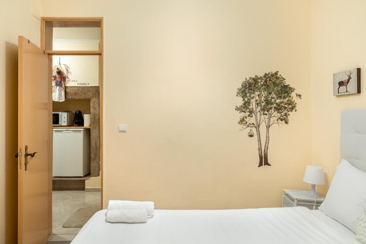 Cozy One Bedroom Apt In Historic Location - Carmo 리스본 외부 사진